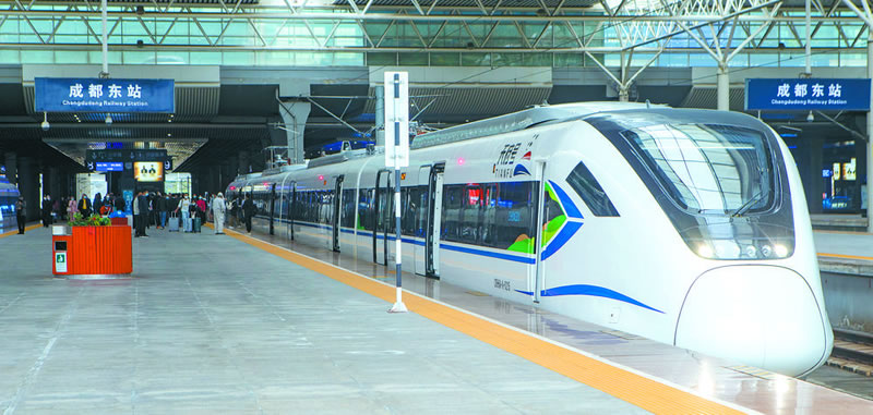 全国率先 成都铁路枢纽环线公交化运营 全国率先 成都铁路枢纽环线公交化运营