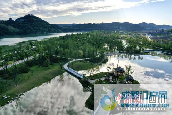 禹迹岛公园。南部县文广旅局供图 禹迹岛公园。南部县文广旅局供图