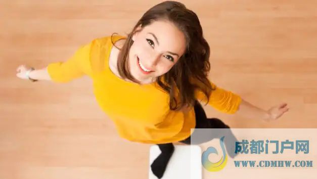 蘑菇是B族维生素的最佳来源,为减肥饮食准备蘑菇沙拉食谱 蘑菇是B族维生素的最佳来源,为减肥饮食准备蘑菇沙拉食谱