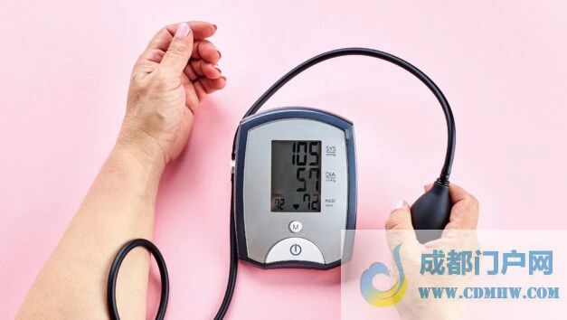 想减肥又不想剧烈运动,那么每天喝苹果茶,还有其他好处 想减肥又不想剧烈运动,那么每天喝苹果茶,还有其他好处